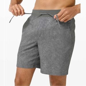 Lululemon Graphite Dust Asphalt Gray T.H.E. Linerless Shorts With Pockets Medium